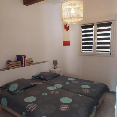 Gæstehus Chateau Gleon 4*